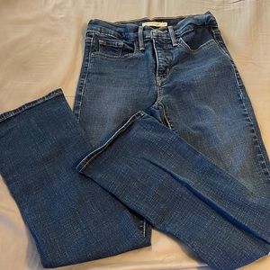 315 Levi shaping Bootcut